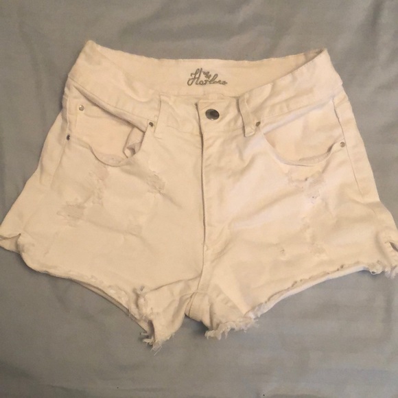 White High Rise Jean Shorts!! 10$ - Picture 1 of 4